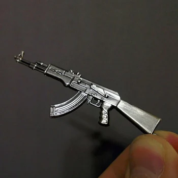 Naujovė CS GO Ginklą AK47 Keychain Vyrų Pakabukas Counter-Strike Awp Snaiperio Šautuvas Saber Vyrų Key Chain Papuošalų, Suvenyrų, Dovanų Šalis